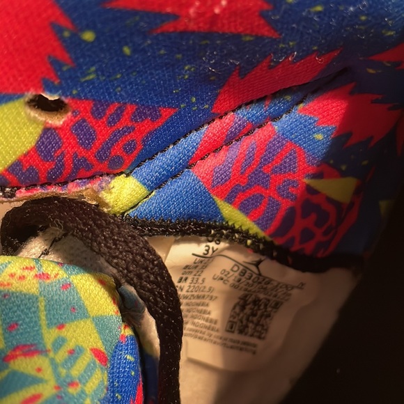 Air Jordans retro bel-air boys size 3 - Picture 5 of 5